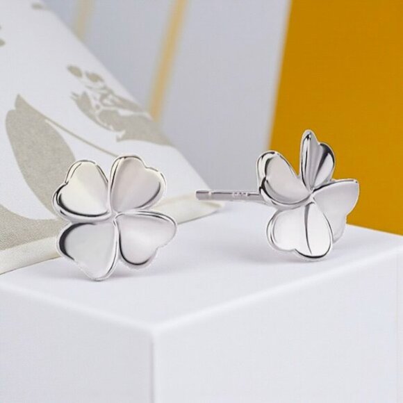 🆕️ S925 Silver Four-Leaf Clover Stud Earrings Dainty Trendy Lucky Charm Jewelry - Picture 14 of 14